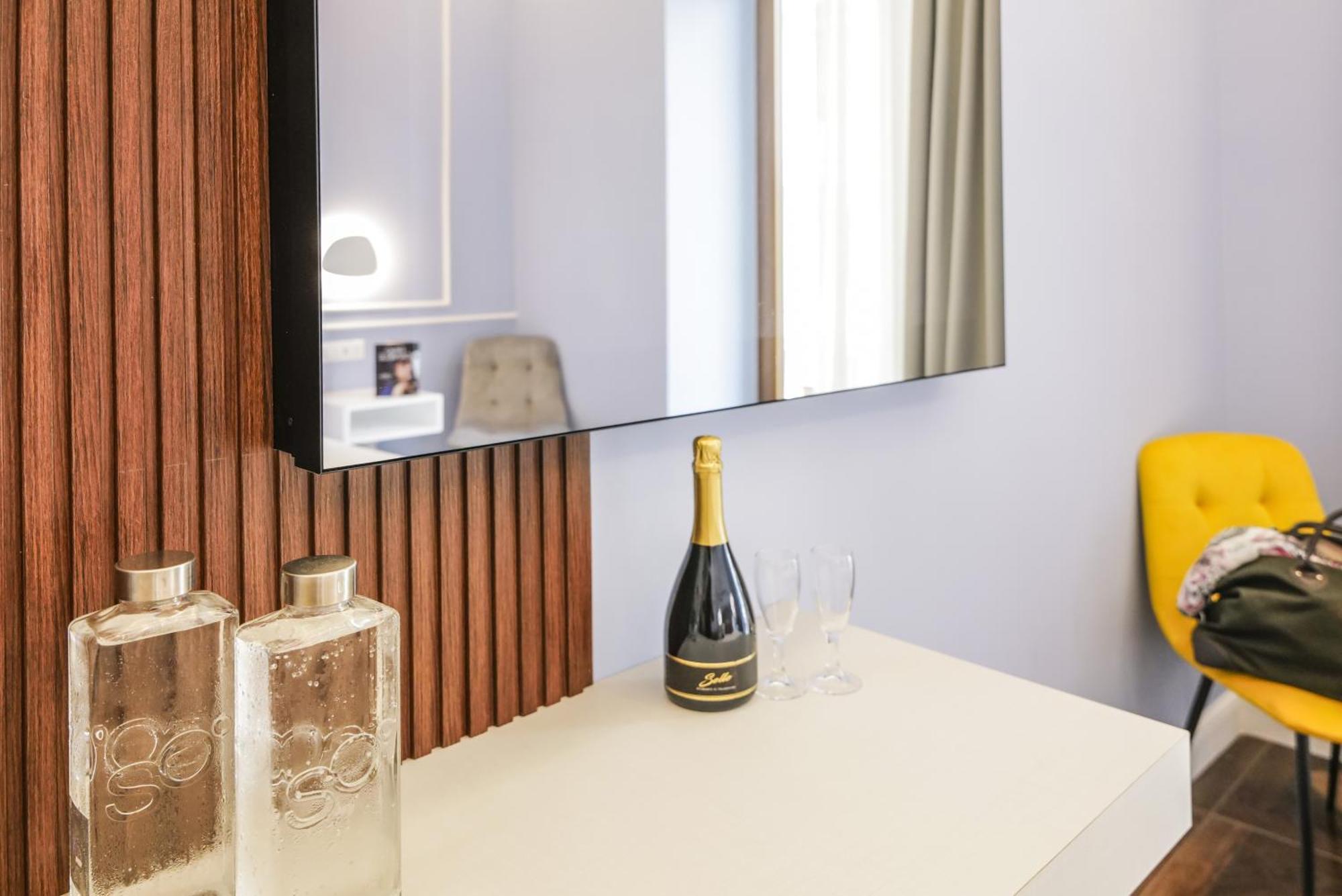 Cafe Latino Suites Sorrento Eksteriør billede